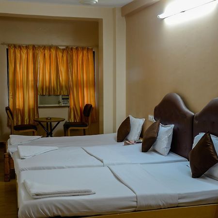 Отель Oyo 14933 Rpr Residency Ченнаи Экстерьер фото