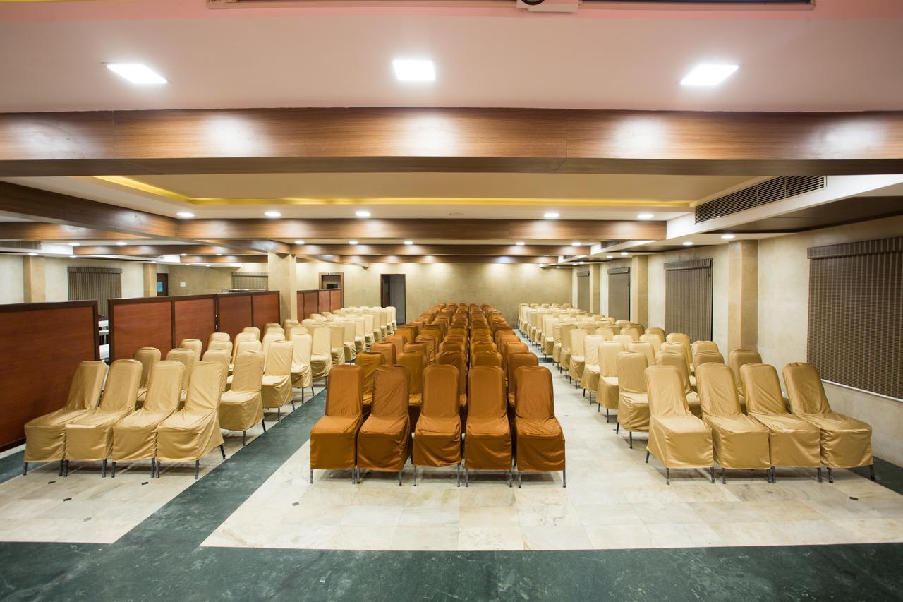Отель Oyo 14933 Rpr Residency Ченнаи Экстерьер фото
