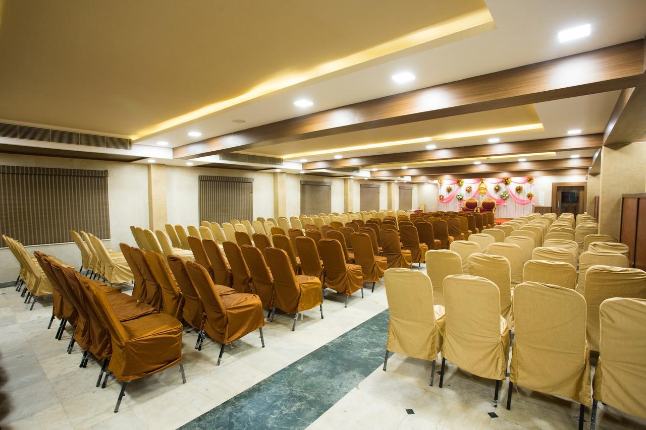 Отель Oyo 14933 Rpr Residency Ченнаи Экстерьер фото